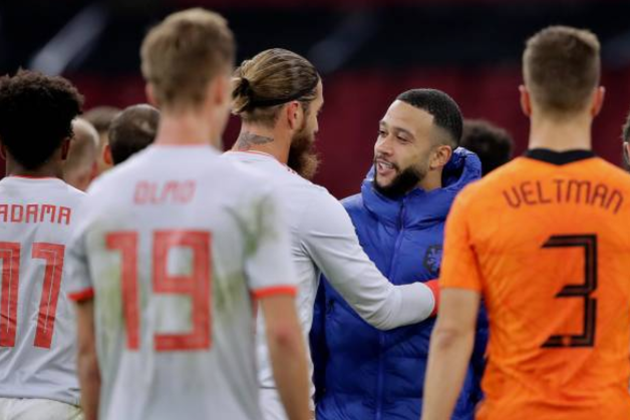 ảnh sau trận Hà Lan vs Tây Ban Nha - Bóng Đá