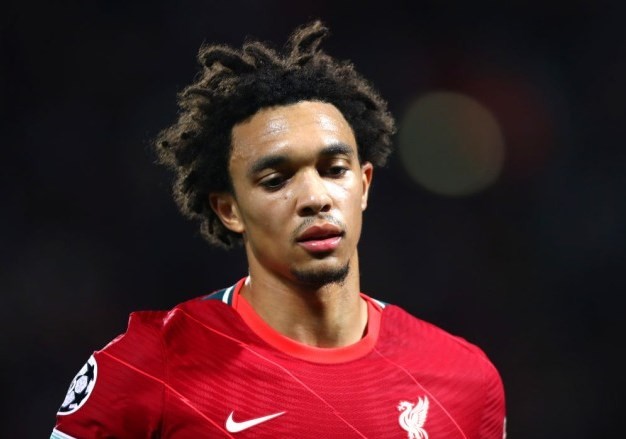 Cavani red card vs Brazil  - Bóng Đá