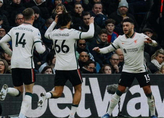 Edinson Cavani has gone from shearing sheep and learning ballet to Manchester United's new No 7 - Bóng Đá