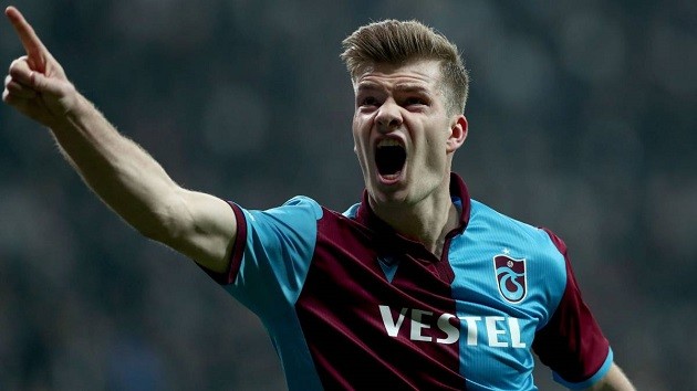 Leipzig negotiating on dual fronts to complete Alexander Sørloth transfer - Bóng Đá