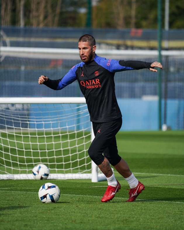 Trở lại PSG, Mbappe thể hiện đẳng cấp vượt trội - Bóng Đá