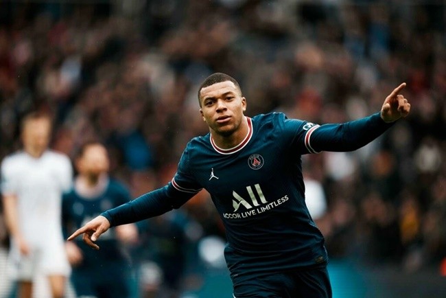 Với NHM PSG, Mbappe là con cưng duy nhất - Bóng Đá