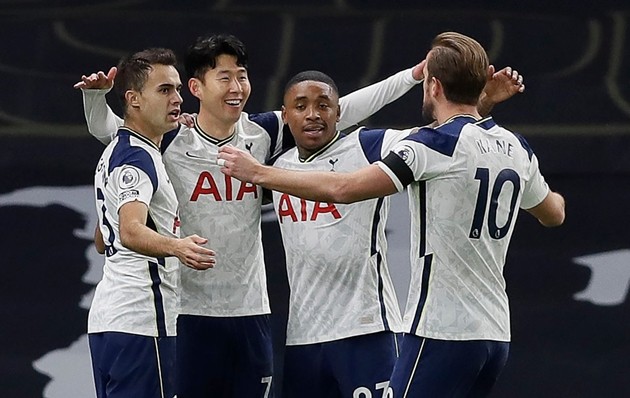 Mourinho thay đổi người chính xác, Tottenham tạm chiếm ngôi đầu - Bóng Đá