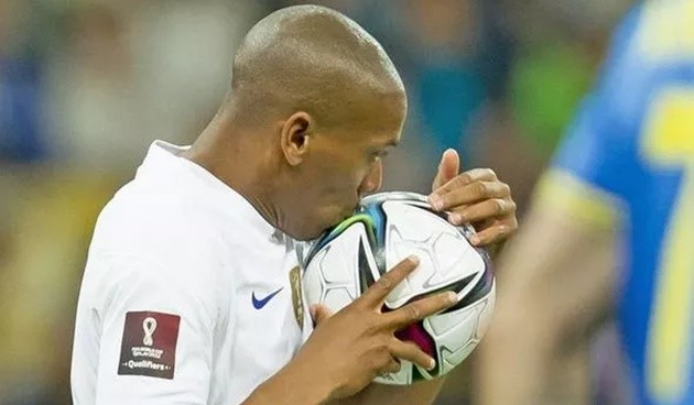 Man Utd star Anthony Martial fires goal warning as Cristiano Ronaldo prepares for debut - Bóng Đá