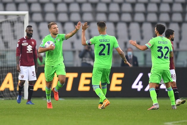 Sao Man Utd lập công; Lazio lội ngược dòng phút 90+8 - Bóng Đá