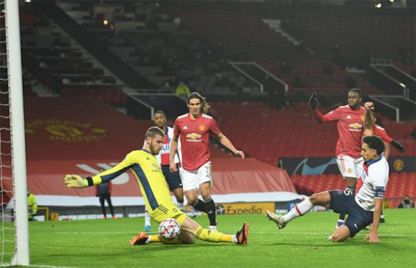 5 điểm nhấn Man Utd 1-3 PSG: Báo động hàng thủ MU, 