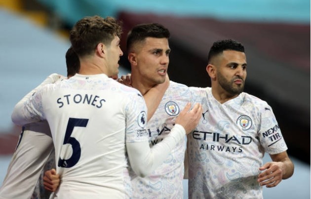 Ảnh tình huống: Thẻ đỏ của Stones => Guardiola xử lý quá hay => Man City xứng đáng vô địch - Bóng Đá
