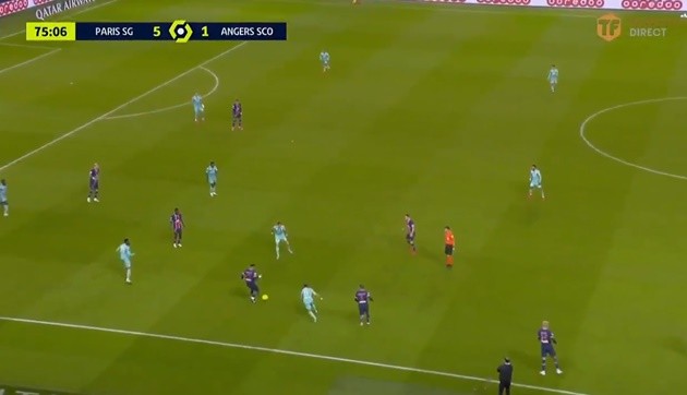  Neymar sombrero vs Angers 76' - Bóng Đá