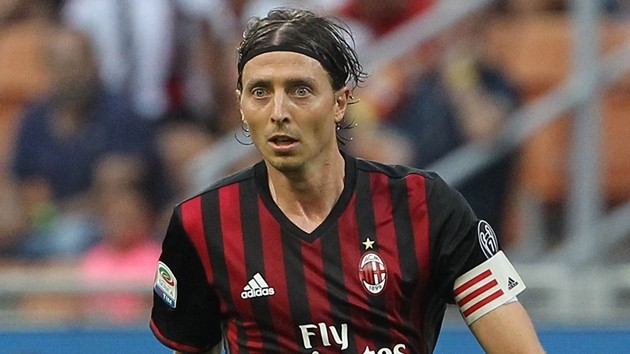 6 cầu thủ Italia giải nghệ trong năm 2019 - Bóng Đá