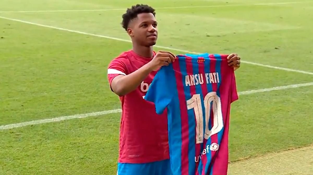 Barca muốn giữ chân người kế thừa Messi - Bóng Đá