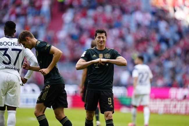 Không có giới hạn dành cho Lewandowski - Bóng Đá