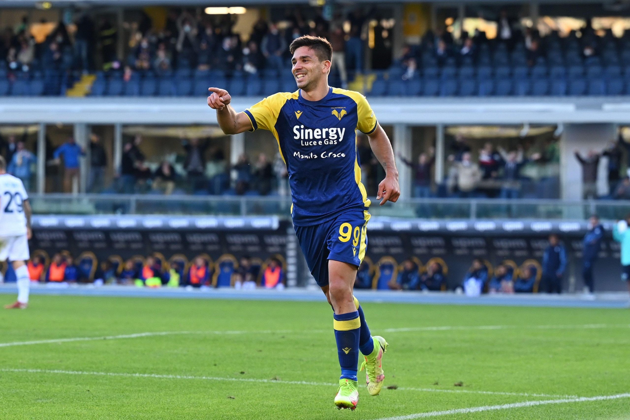 5 thương vụ vừa hoàn tất mà bạn có thể bỏ lỡ trong tuần - Bóng Đá