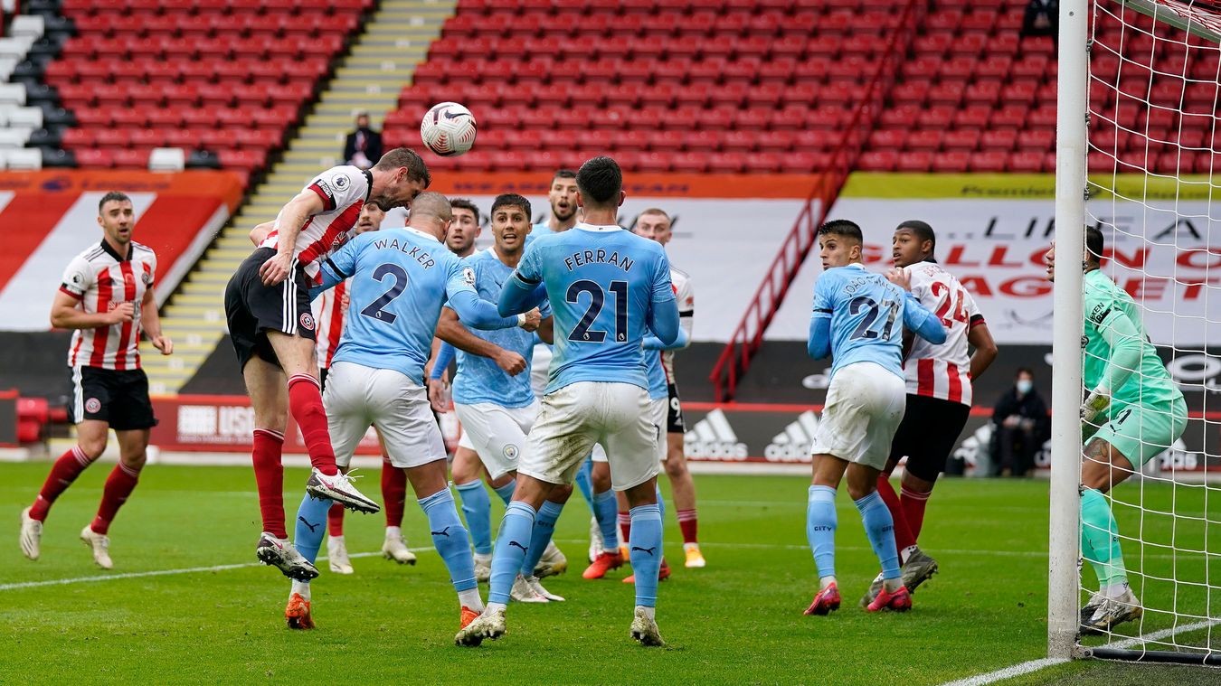 Man City chật vật - Bóng Đá
