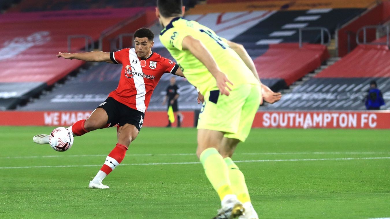 Southampton go top of Premier League for first time - Bóng Đá