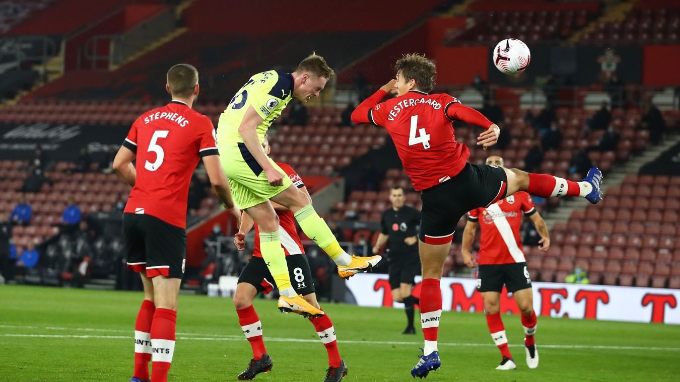 Southampton go top of Premier League for first time - Bóng Đá