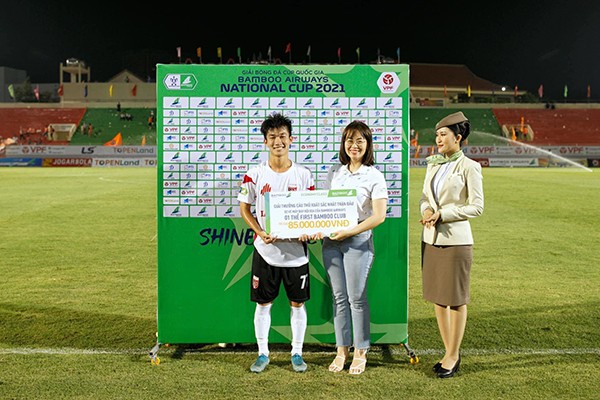 Siêu dự bị tỏa sáng, CLB Long An tạo nên địa chấn trước Topenland Bình Định - Bóng Đá