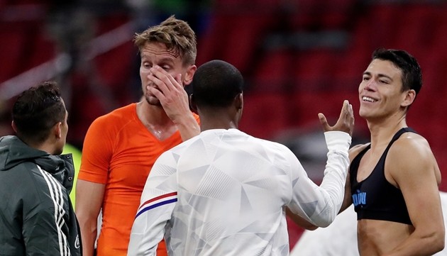 Ảnh trận Mexico - Hà Lan - Bóng Đá