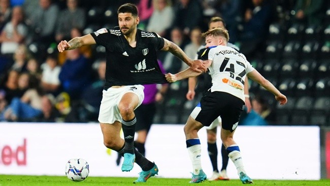 Phi cơ 20 triệu bảng được Ronaldo rao bán - Bóng Đá