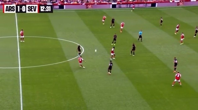 Xhaka mang lại sự khác biệt - Bóng Đá