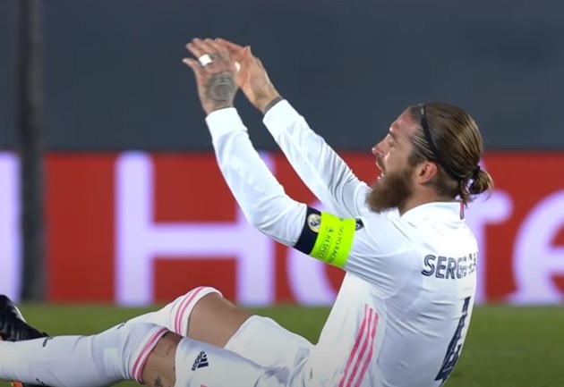 Bale rạng rỡ khi đặt chân đến Los Angeles - Bóng Đá