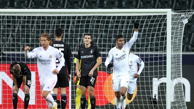 Tunnel footage reveals Karim Benzema laying into Real Madrid team-mate Vinicius - Bóng Đá