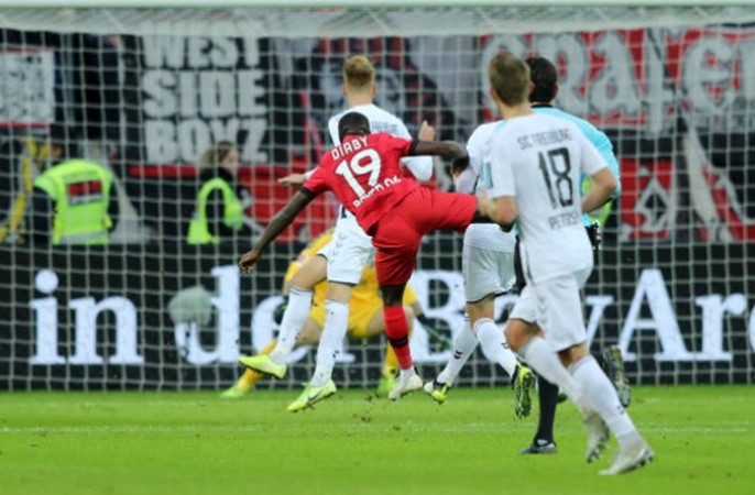 Đội hình tiêu biểu vòng 12 Bundesliga: Nhà vua thị uy sức mạnh - Bóng Đá