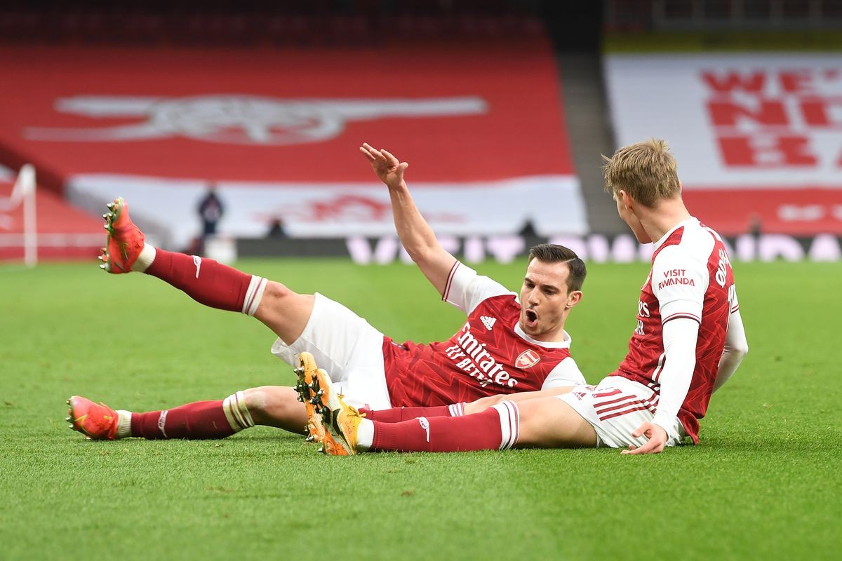 Arsenal để lộ áo đấu mùa tới khá độc đáo và lạ mắt - Bóng Đá