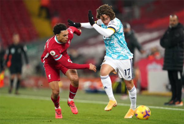 Hủy diệt Wolver tại Anfield, Liverpool tiếp tục bám đuổi Tottenham ở đỉnh BXH - Bóng Đá