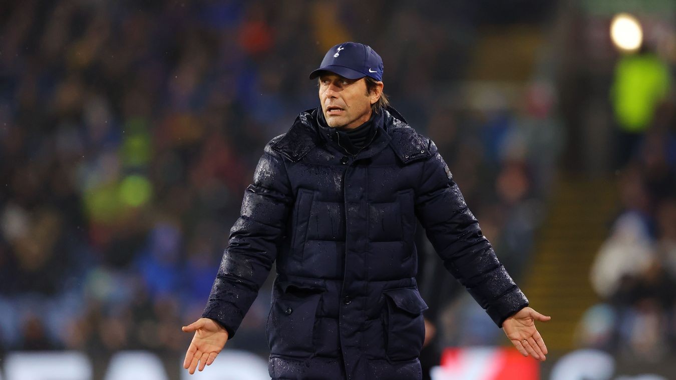 Tottenham thua đội hạng 19, đánh mất lợi thế trước Quỷ đỏ - Bóng Đá