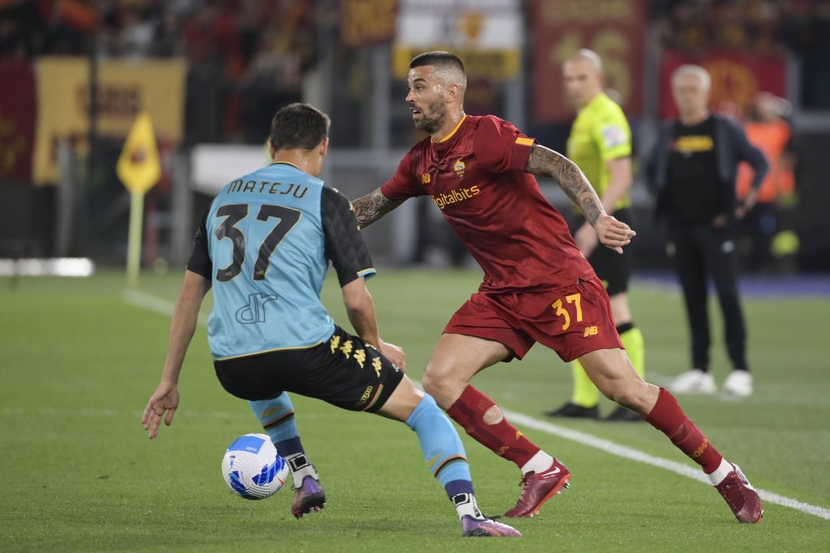 AS Roma của Jose Mourinho tạo nên điều điên rồ - Bóng Đá