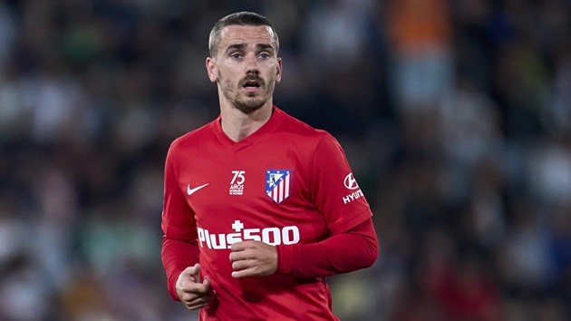 Antoine Griezmann has asked Atlético to find an agreement with Barcelona immediately - Bóng Đá