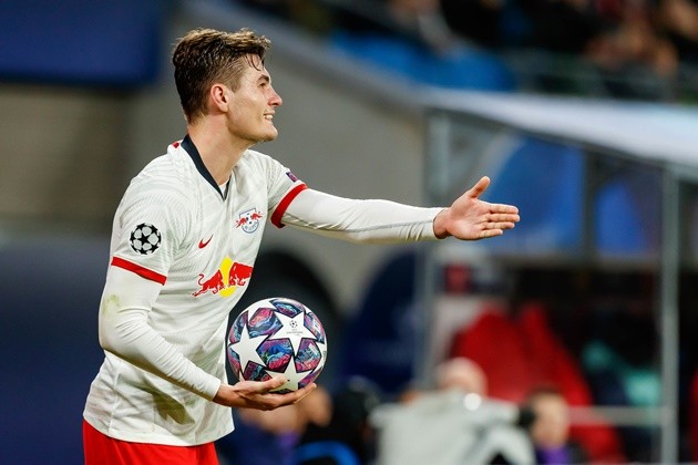 Patrik Schick arrives for medical ahead of Leverkusen move - Bóng Đá