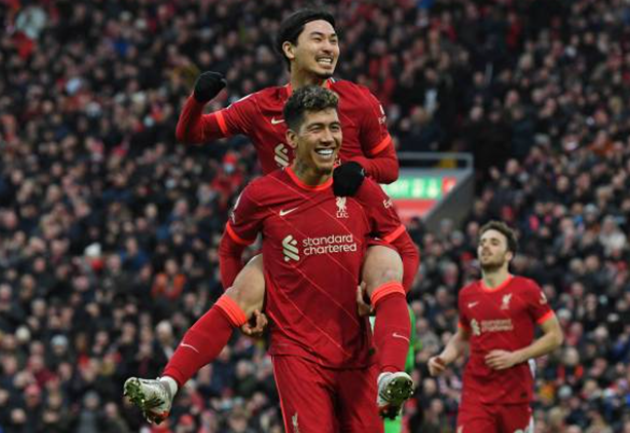 bài ảnh tình huống trận Liverpool - Bóng Đá