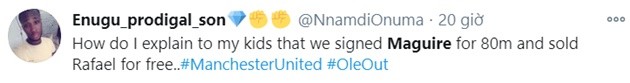 'Worst signing ever', 'Totally embarrassing' - These Man U fans blast Maguire after poor display  - Bóng Đá