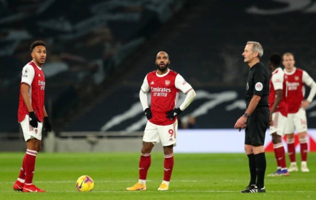 Bổn cũ soạn lại, Arsenal ngây thơ sập bẫy 'cáo già' Mourinho - Bóng Đá