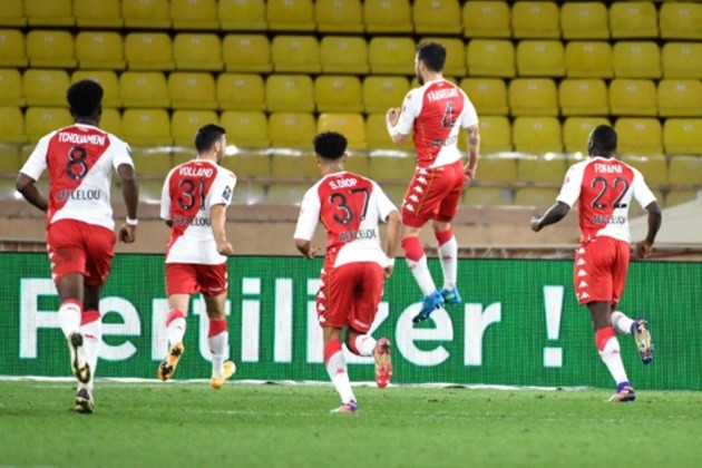 Fabregas vs PSG - Bóng Đá