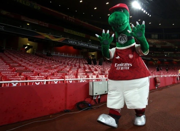 Arsenal fans return to Emirates - Bóng Đá