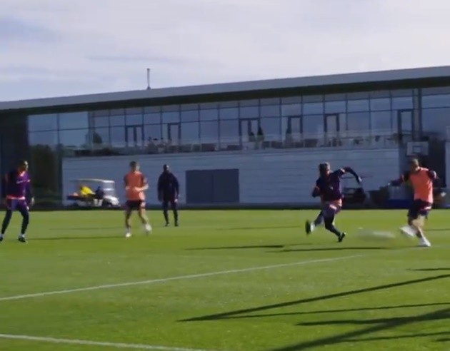 Ảnh tập Bale tại Tottenham - Bóng Đá