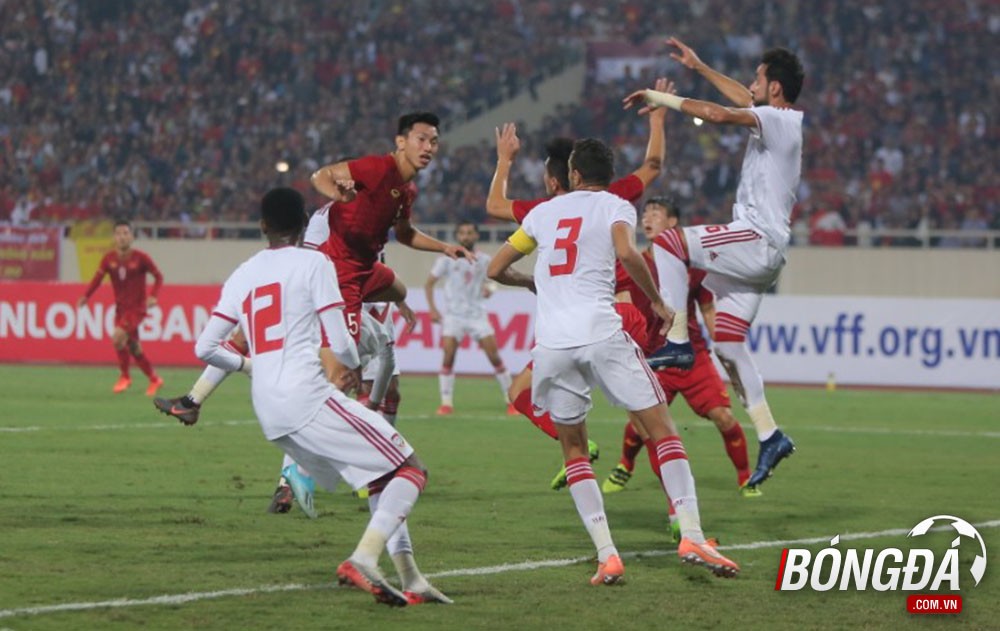 Ảnh sau trận Việt Nam vs UAE - Bóng Đá