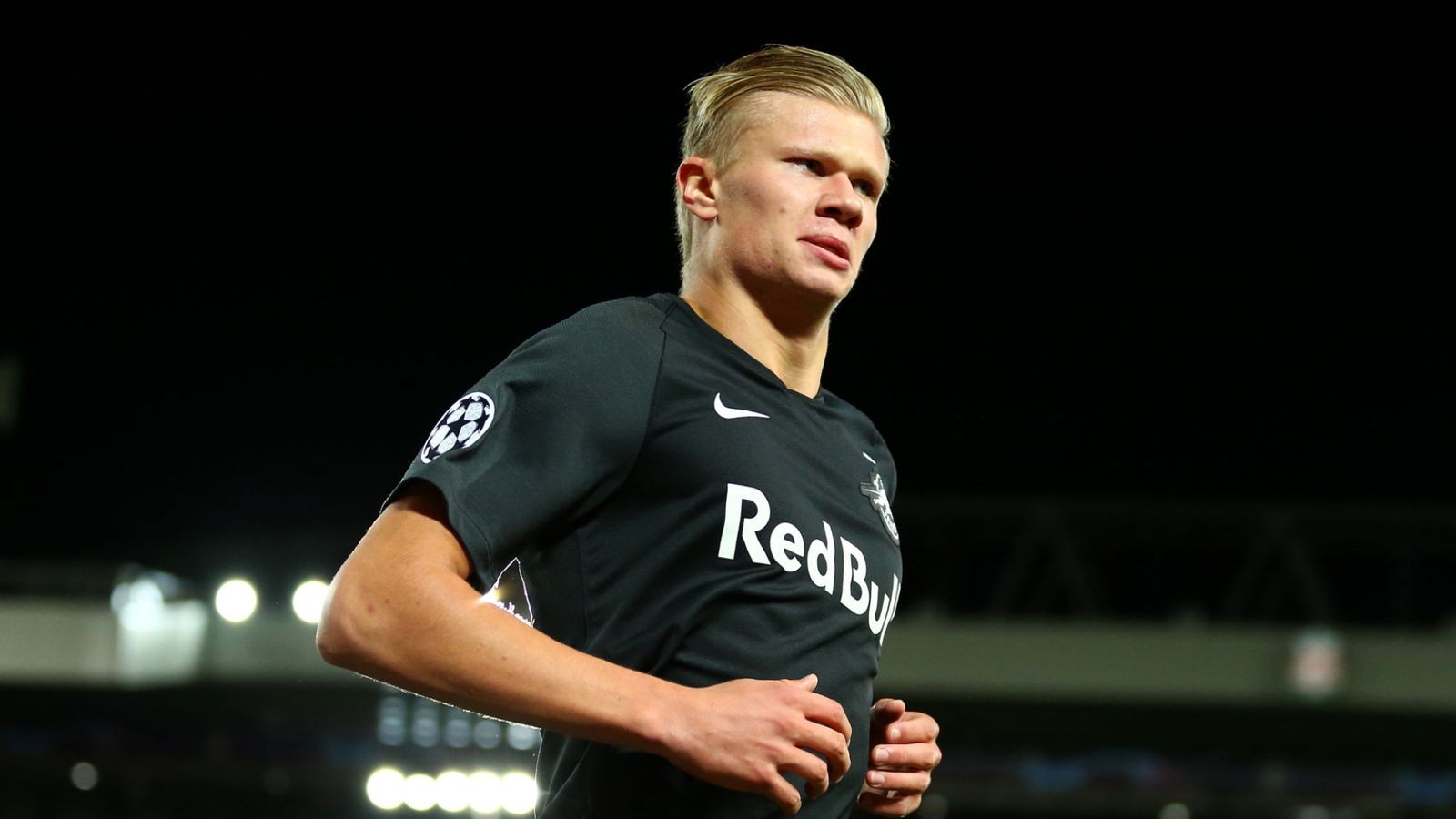 Explanation from Norway over why Haaland signed Manchester United shirt - Bóng Đá