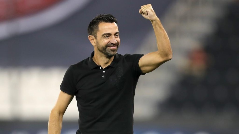 Xavi on potentially replacing Koeman: I don't know anything, I'm on my holidays - Bóng Đá