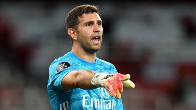 Leeds want Emiliano Martinez and Ben White - Bóng Đá
