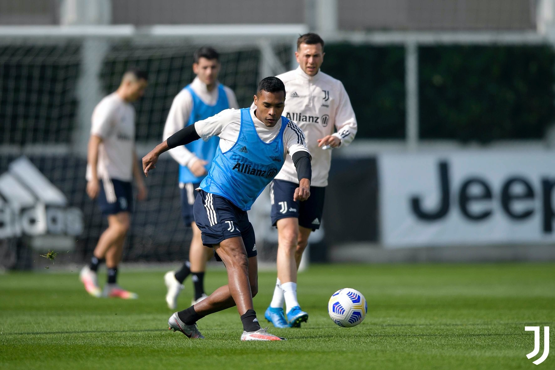 Ronaldo để lộ hình ảnh đáng nể sau khi Juventus bị loại  - Bóng Đá