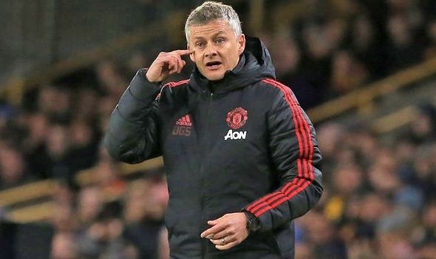 Chris Sutton hits back at criticism of Man United manager Ole Gunnar Solskjaer - Bóng Đá