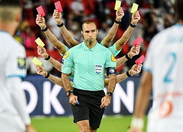 Ảnh chế Neymar thẻ đỏ - Bóng Đá