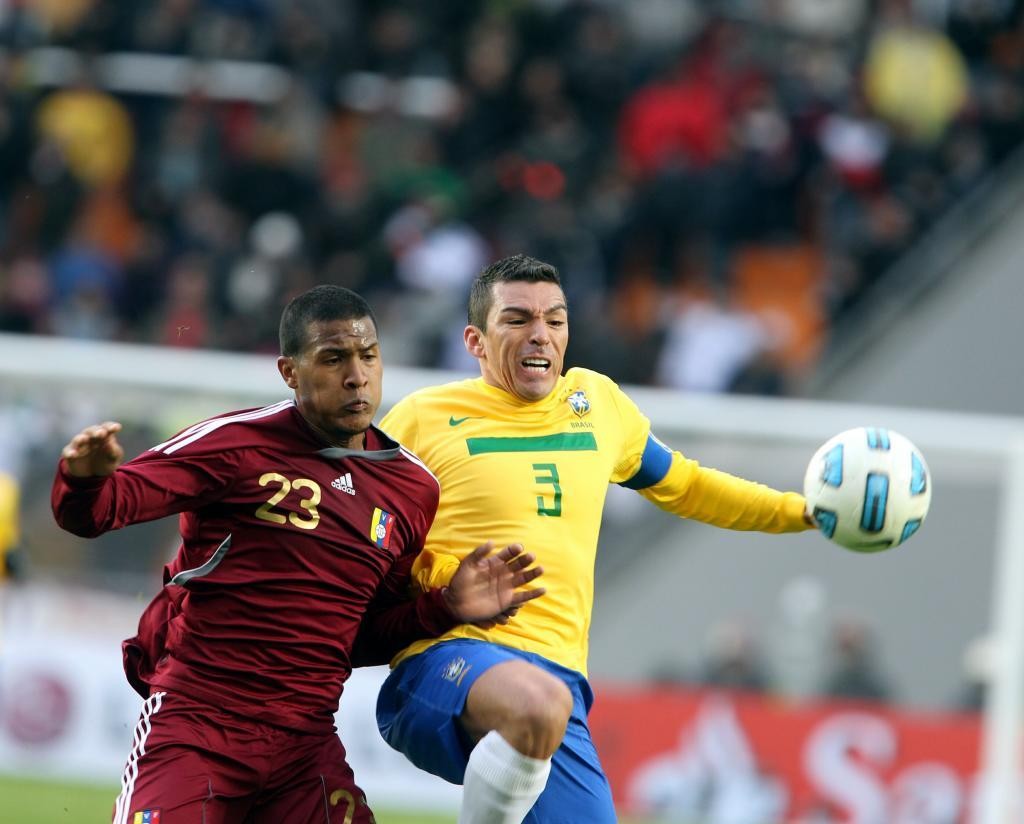 Những huyền thoại giải nghệ trong năm 2020 - Bóng Đá