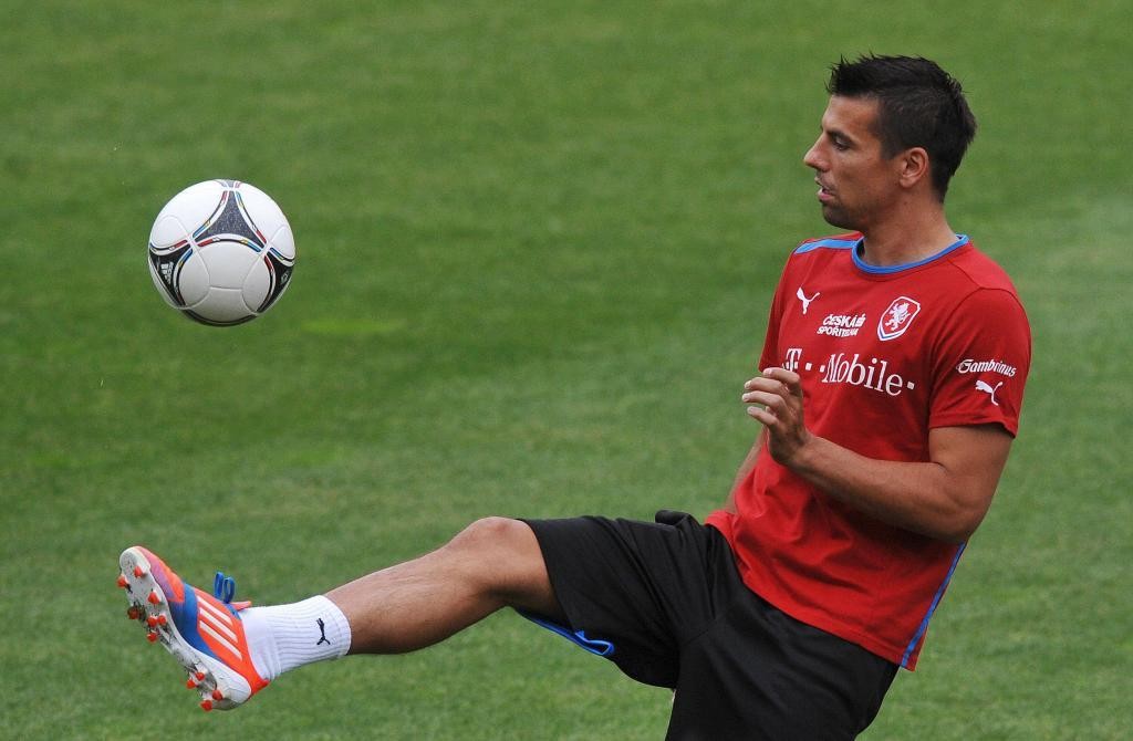 Những huyền thoại giải nghệ trong năm 2020 - Bóng Đá