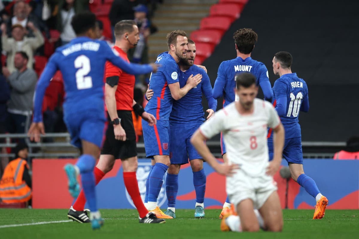 Hình ảnh khác biệt của Luke Shaw - Bóng Đá