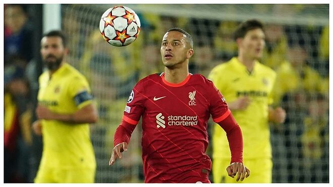 Thiago Alcantara can match Seedorf's record of winning the Champions League with three different teams - Bóng Đá