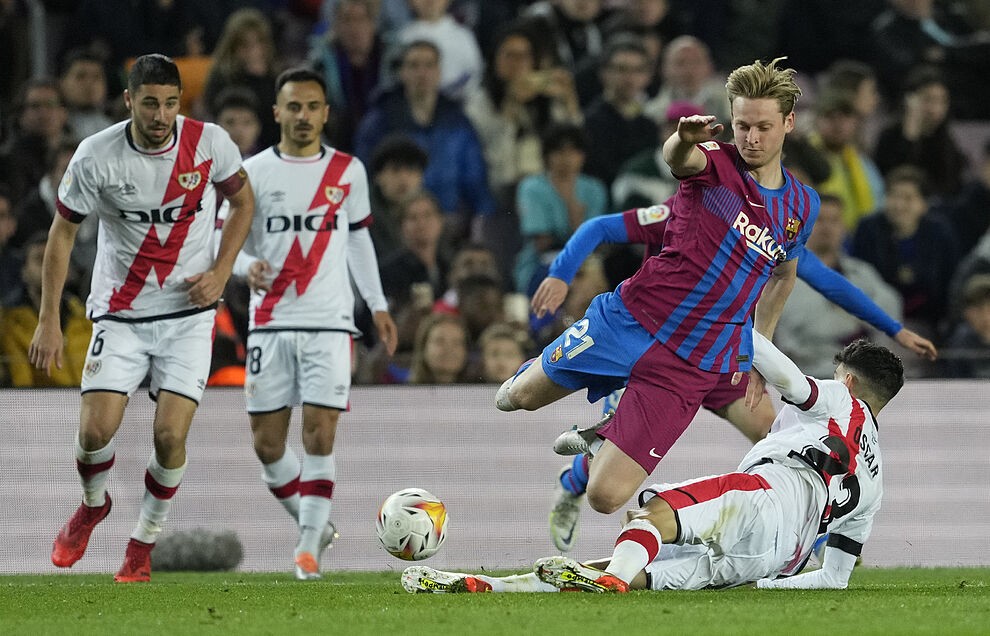 Chi tiết hợp đồng Frenkie de Jong - Bóng Đá